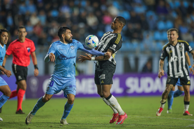 Atlético-MG leva virada e perde na Sul-Americana para Deportes Iquique