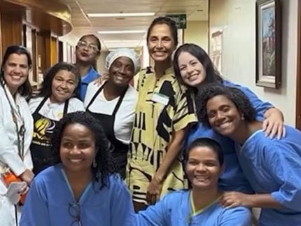 Camila Pitanga visita hospital do INCA para viver personagem: "Me ensinaram muito"