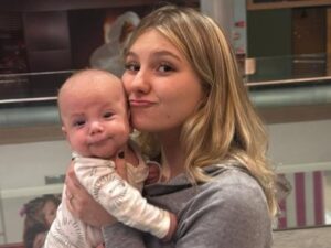 "Chance de ver meu filho crescer", diz Isabel Veloso após vitória contra o câncer