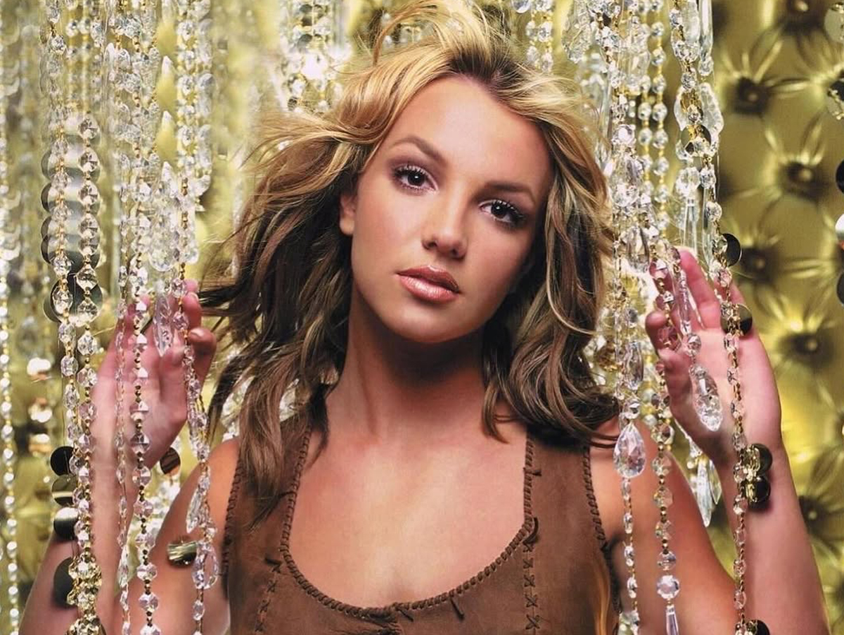 O que tem de novo no "Oops!...I Did It Again (25th Anniversary Edition)" da Britney Spears?