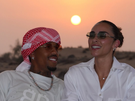Éder Militão e Tainá Castro celebram lua de mel em Dubai; veja fotos
