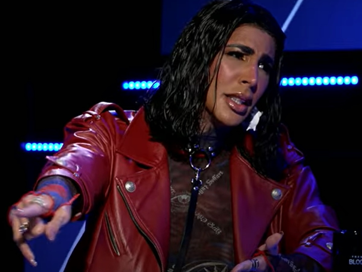 No "De Frente com Blogueirinha", Pepita relembra ter batido em mulher dentro da igreja: "Todo dia me xingava"