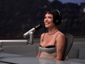 Halsey desabafa sobre cobranças da gravadora: "Não posso lançar um álbum agora"