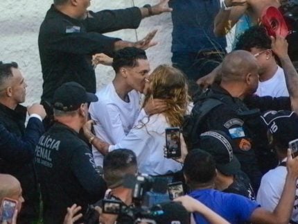 Oruam se declara para noiva após sair da prisão: “Via você no final do túnel”