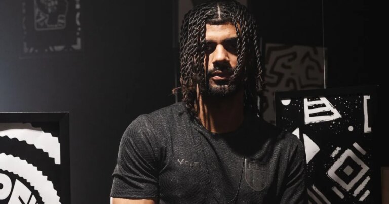 Clubes brasileiros lançam uniforme em homenagem ao Dia da Consciência Negra