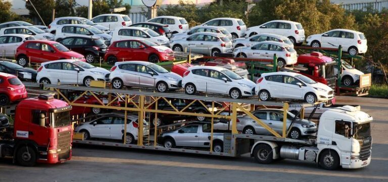 Fenabrave corta previsão de venda de veículos em 2025
