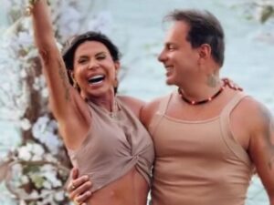 Gretchen renova votos de casamento na praia e rouba a cena com Esdhras