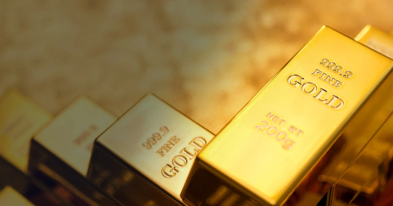Ouro fecha em baixa de olho em avanços nas disputas geopolíticas