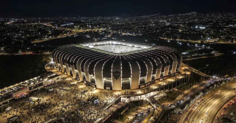 Atlético-MG x Fortaleza: escalações e onde assistir ao jogo do Brasileirão