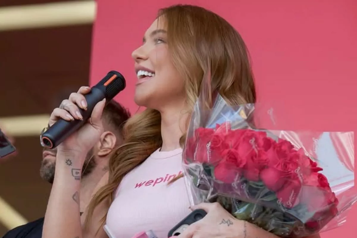 Virginia tem ação contra sua empresa suspensa pela Justiça