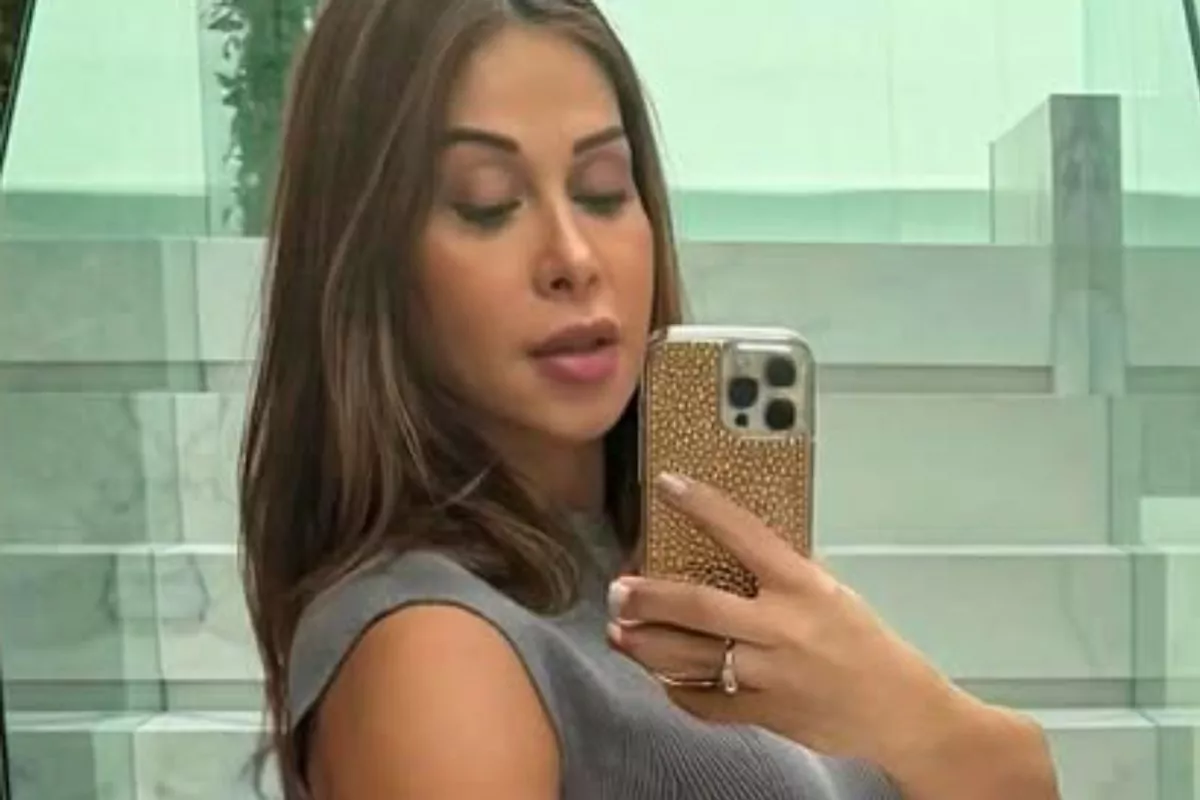 selfie de maira cardi