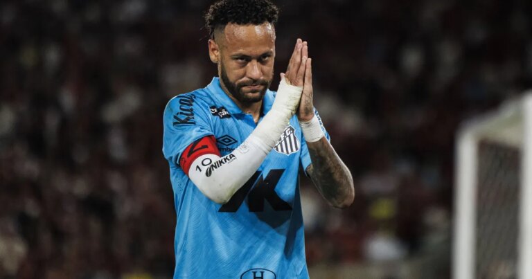 Santos: Neymar reconhece exageros contra Flamengo e liga para Vojvoda