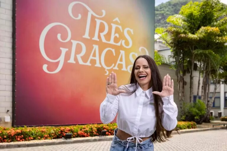 Viviane Araújo - Três Graças