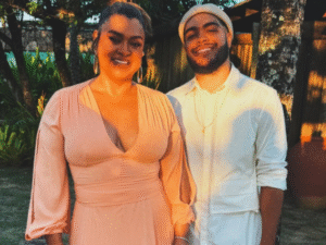 Fran Gil, filho de Preta Gil, homenageia mãe em show: "Sempre olhando por nós"