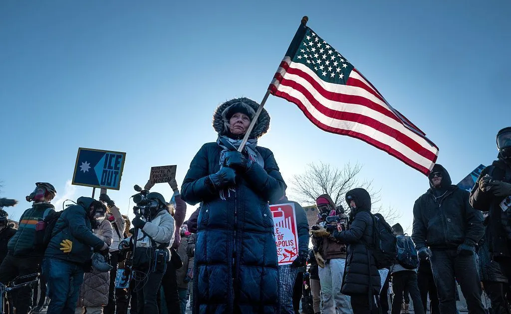 Protestos contra o ICE ganham força e se espalham pelos EUA