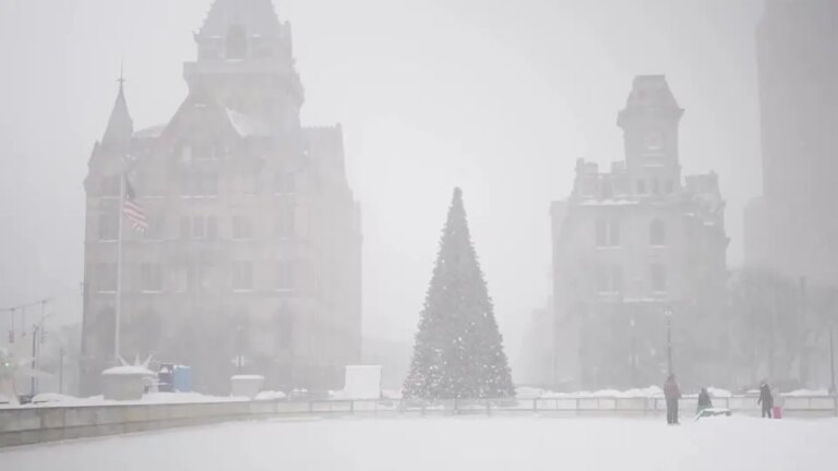 Tempestade de inverno nos EUA deixa 160 mil pessoas sem energia