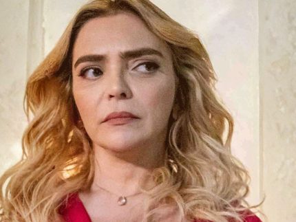 Titina Medeiros, a eterna Socorro de “Cheias de Charme”, morre aos 48 anos