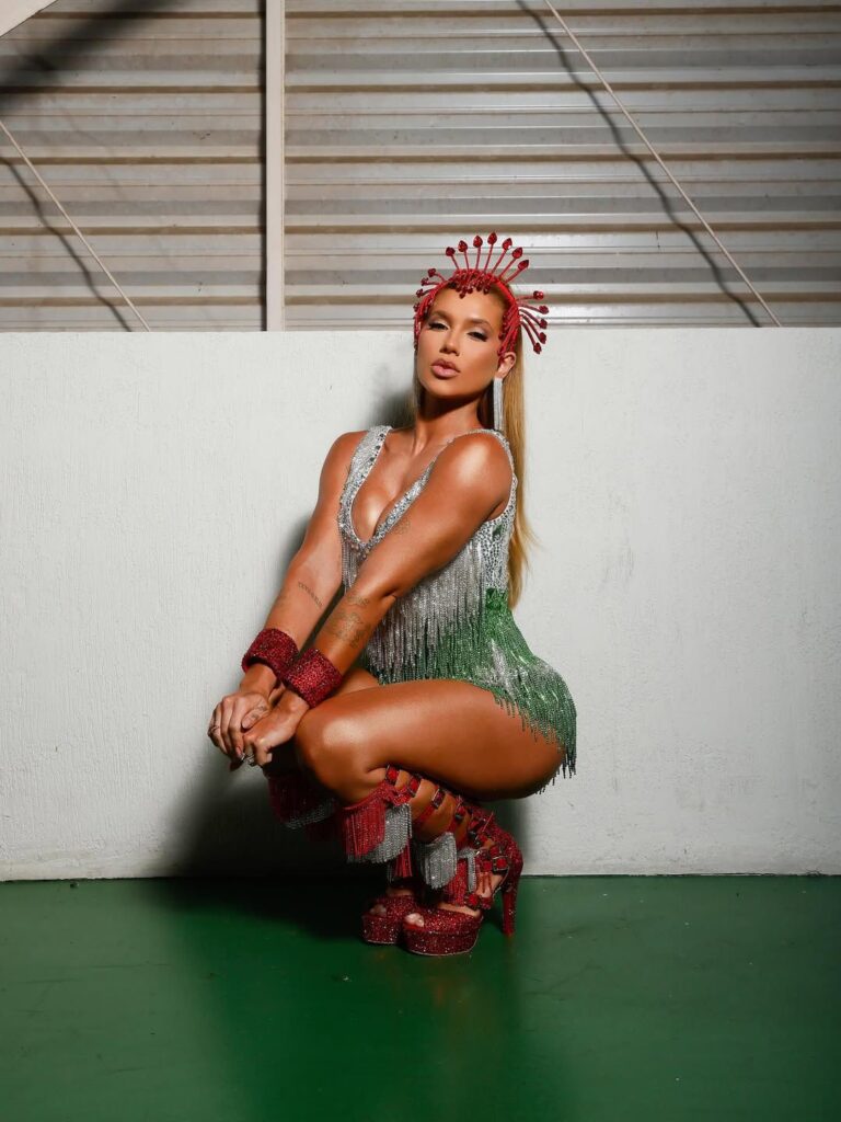 Virginia Fonseca já tem data para voltar aos ensaios de rua da Grande Rio; saiba quando