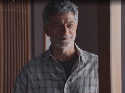 Eduardo Moscovis revela que cortou álcool há 10 meses e explica o motivo