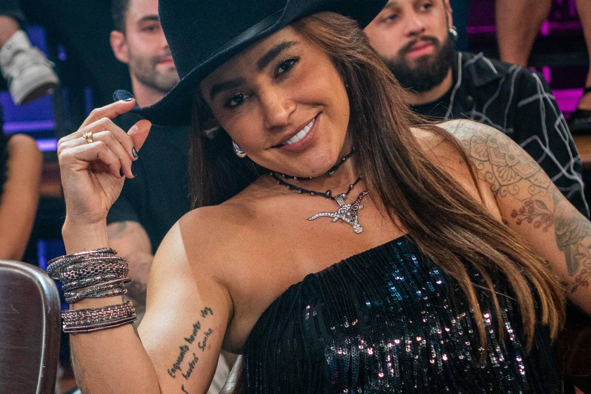 Lauana Prado no 'Altas Horas'