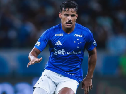 Convocado de última hora: Kaiki, do Cruzeiro, entra na Seleção após corte de Alex Sandro