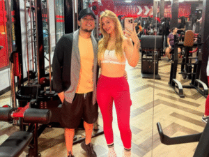 Após confusão com ex em academia, pai de Melody assume namoro com influenciadora de 22 anos