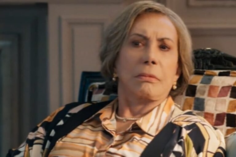 Josefa (Arlete Salles)