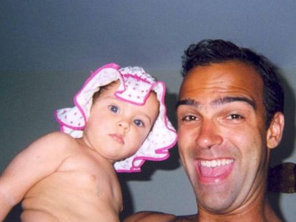 Filha de Tadeu Schmidt presta homenagem ao pai após morte de Oscar Schmidt