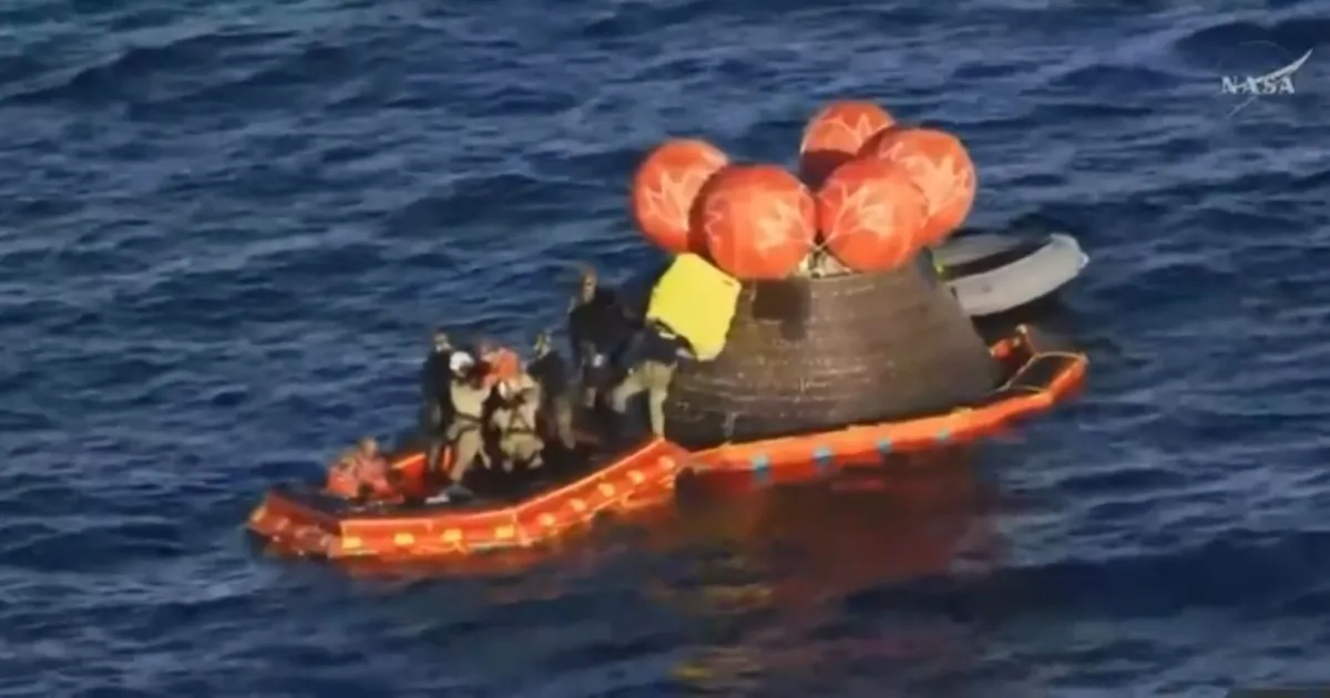 Veja vídeo do momento em que tripulação da Artemis II deixa cápsula Orion