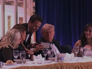 Trump é retirado às pressas de jantar da Casa Branca